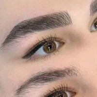 میکروبلیدینگ ابرو و شیدینگ لب