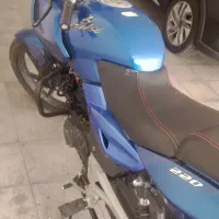پالس ۲۲۰