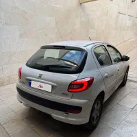 پژو ۲۰۷ اتوماتیک