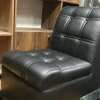 یک مبل اداری آکبند