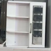 باکس آینه دار سرویس بهداشتی