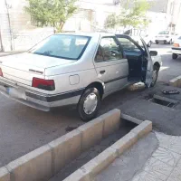 پژو ۴۰۵ بنزینی