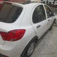 کوییک R در حد خشک سفید مشکی پارس خودرویی