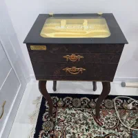 میز قاشق و چنگال