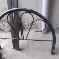 تخت خواب فلزی تک نفره