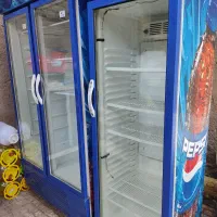 یک تک در یک دو در پپسی فروشی