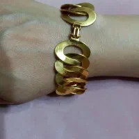 دستبند پیچ