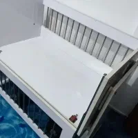 تخت کودک . مناسب کنار تخت مادر.