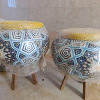 دو عدد پایه گلدان با دو عدد قاب