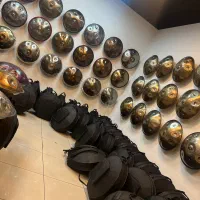 هنگدرام اقتصادی و لوکس