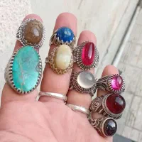 انگشتر و تسبیح