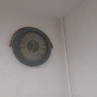 ساعت دیواری وپایه دارتلسکوپی