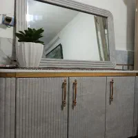 زیر تلویزیونی و آینه کنسول شیک