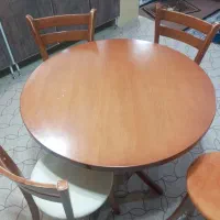 میز ناهارخوری