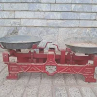 ترازو قدیمی
