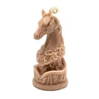 شمع و مجسمه اسب