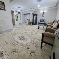 اپارتمان-همکف-120-متر-حیاط-دار-زیرزمین-قیمت-کاسبی