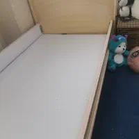 تخت و کمدو دراور و اینه