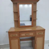 فروش فوری میز آرایش