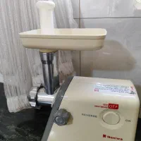 چرخ گوشت  نانیوا سالم