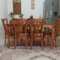 میز نهار خوری ۶ نفره در حد نو