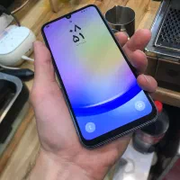 Samsung A25.  256g.  5G