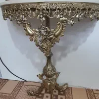 ایینه کنسول و شمعدان
