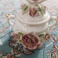شکلات خوری.مجسمه پروانه.مجسمه گلدون.