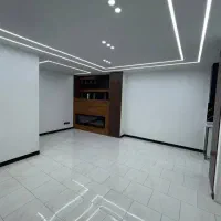 بیا-کلید-ماشین-تو-بده-بهت-کلید-خونه-بدم-تک-خواب