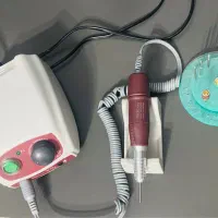 وسایل کامل کاشت ناخن و میز کار