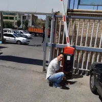 فروش وتعمیرات کرکره برقی.جک پارکینگ.درب شیشه ای