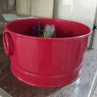 گلدان فلزی