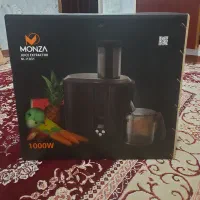 آبمیوه گیری مونزا