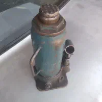 جک روغنی ۵ تن