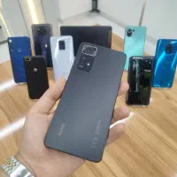Note 11 pro 8/128 تمیز با گلس و کاور
