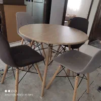 میز ناهار خوری ۴ نفره