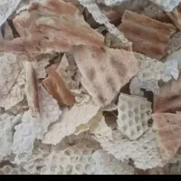 نان خشک از درب منزل شما با بالاترین قیمت..