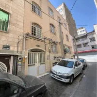 یه-واحد-عالی-قیمت-کاسبی-100M-گلزار-شرقی