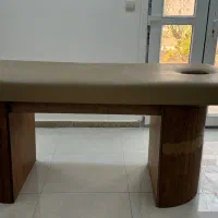 تخت ماساژ یا مژه