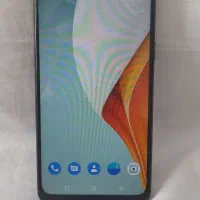 گوشی وان پلاس در حد نو اکبند