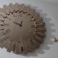 ساعت دیواری