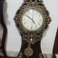 ساعت دیواری