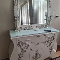 آینه و کنسول