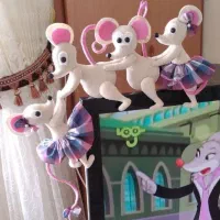 موش . ریسه تلویزیون