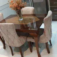میز ناهارخوری ۴نفره