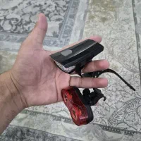 چراغ دوچرخه شارژی برند لنزو و شبرنگ  زنگ