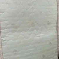 تشک تخت دونفر تمیز بدون ایراد