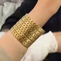 النگو طلاروس