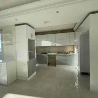 125متر2خواب-برج-نوساز-تاپ-لوکیشن-دریاچه-چیتگر