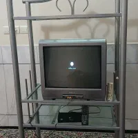 میز و تلوزیون